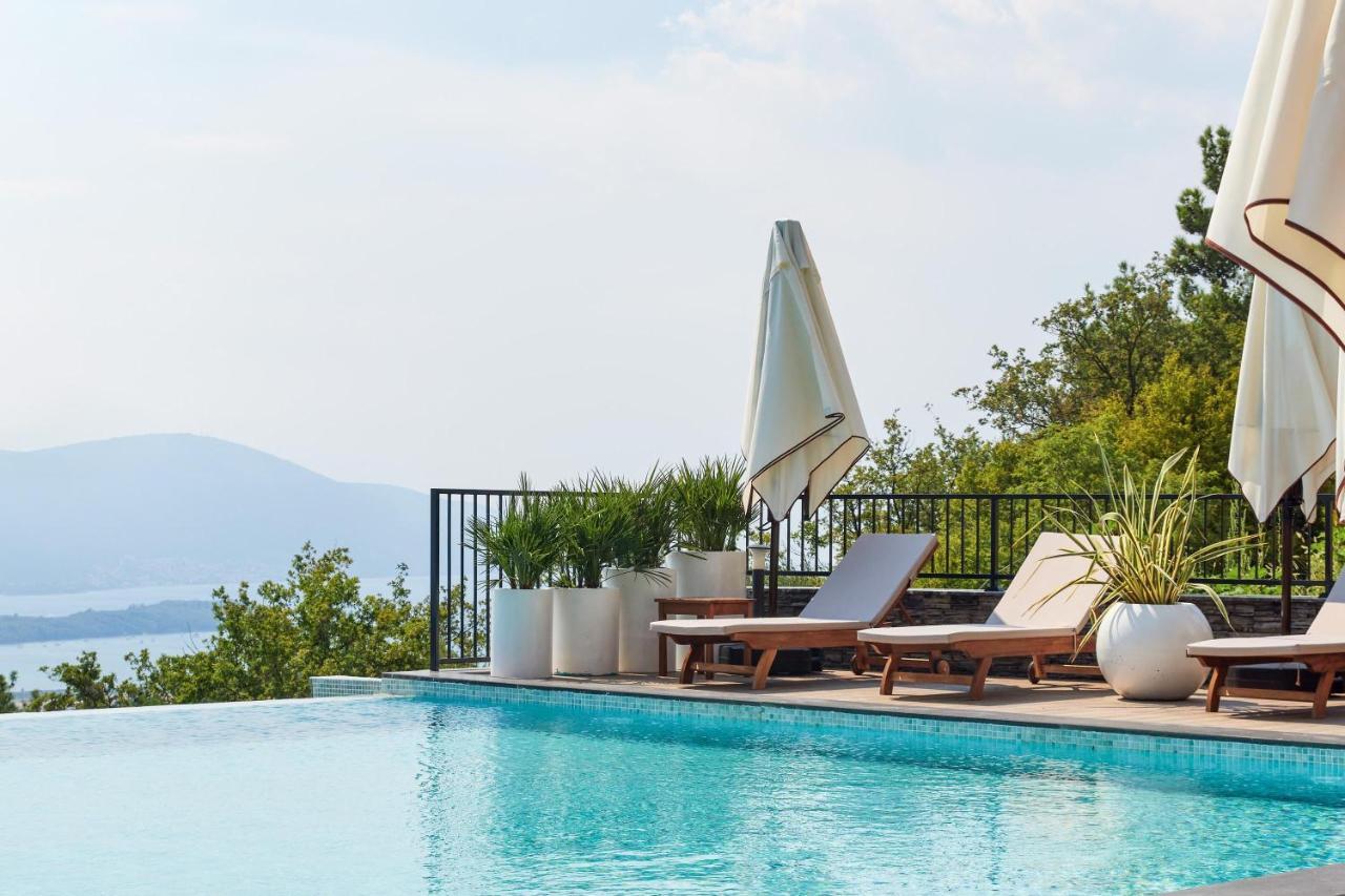 Bayview Hills Luxury Residences Tivat Buitenkant foto