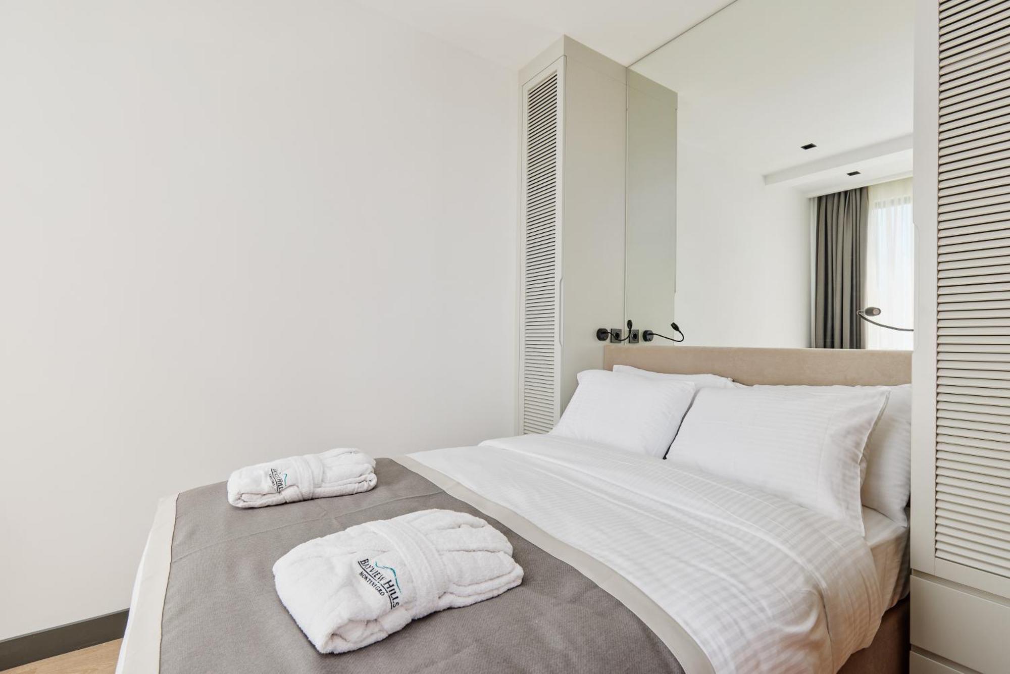 Bayview Hills Luxury Residences Tivat Buitenkant foto