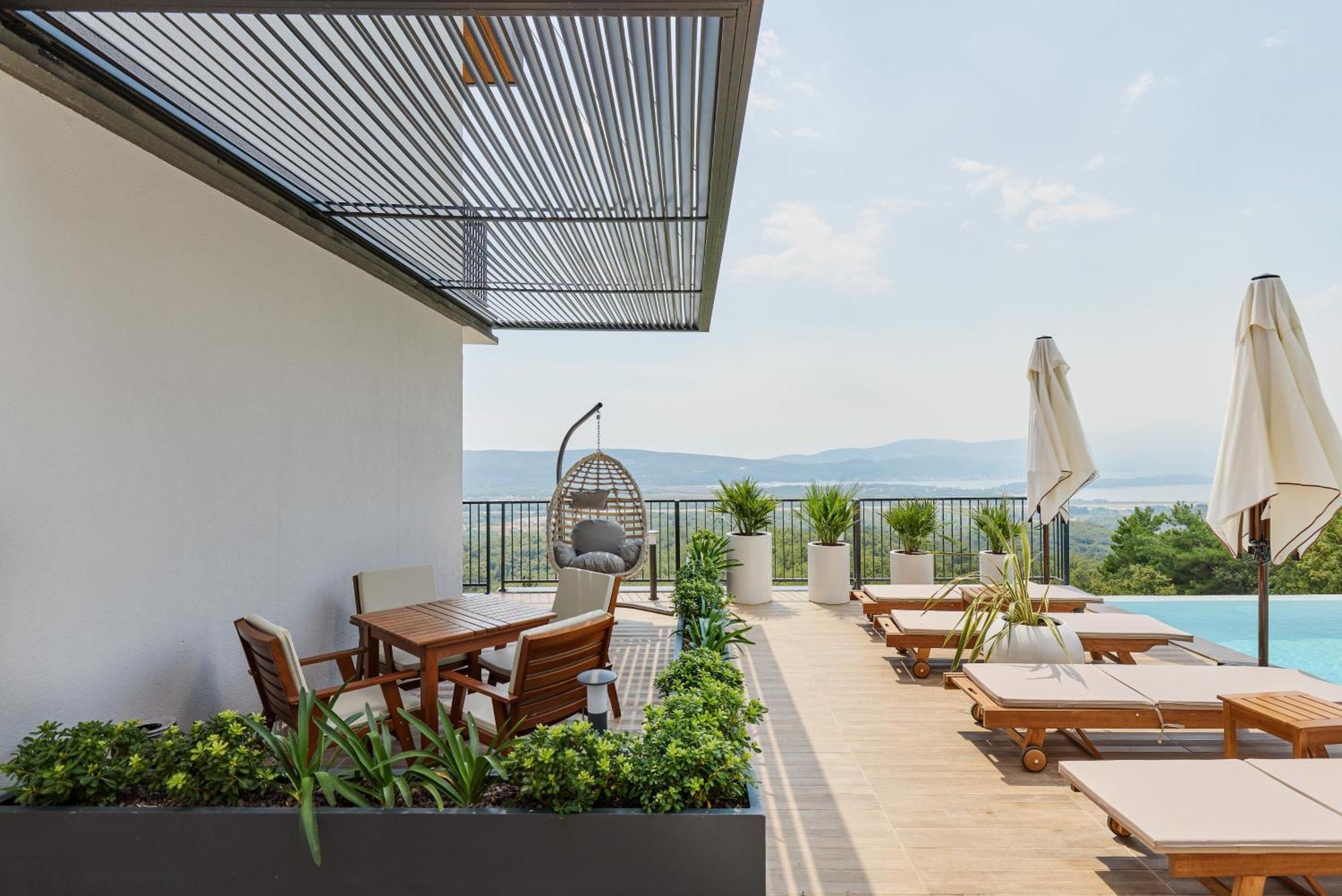 Bayview Hills Luxury Residences Tivat Buitenkant foto