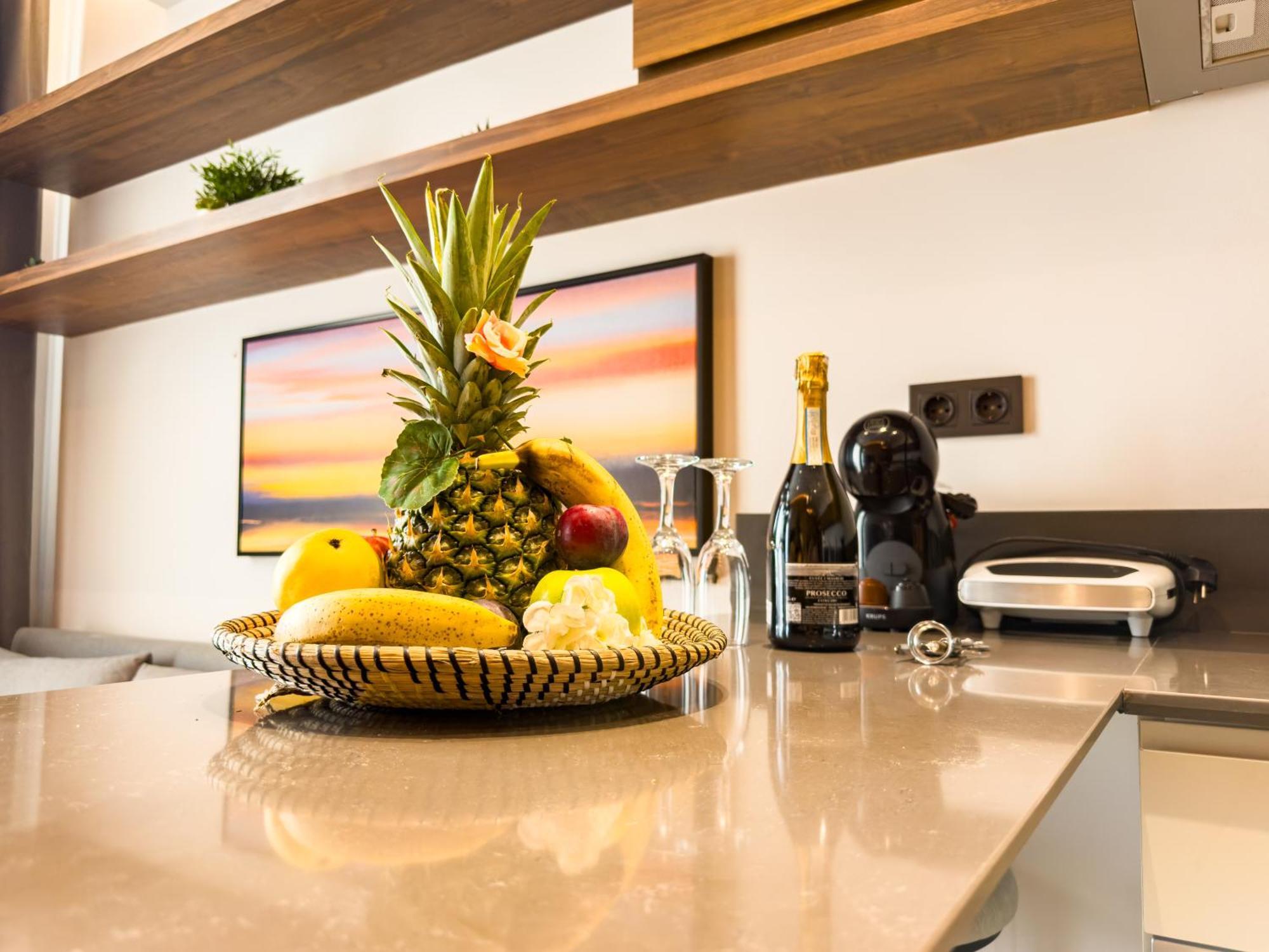 Bayview Hills Luxury Residences Tivat Buitenkant foto